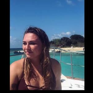 Meet your Posher, Nikki